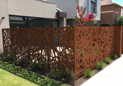 Les Solutions en Acier Corten pour Brises-Vues et Parois de Jardin