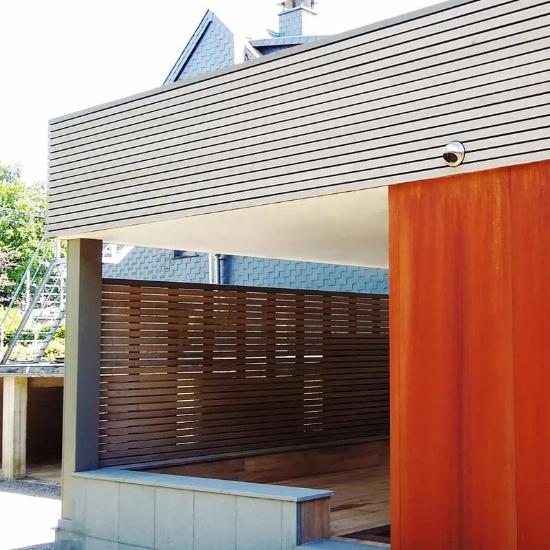 Bardage en acier Corten - Pool house