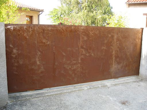 portails et barrières en acier corten